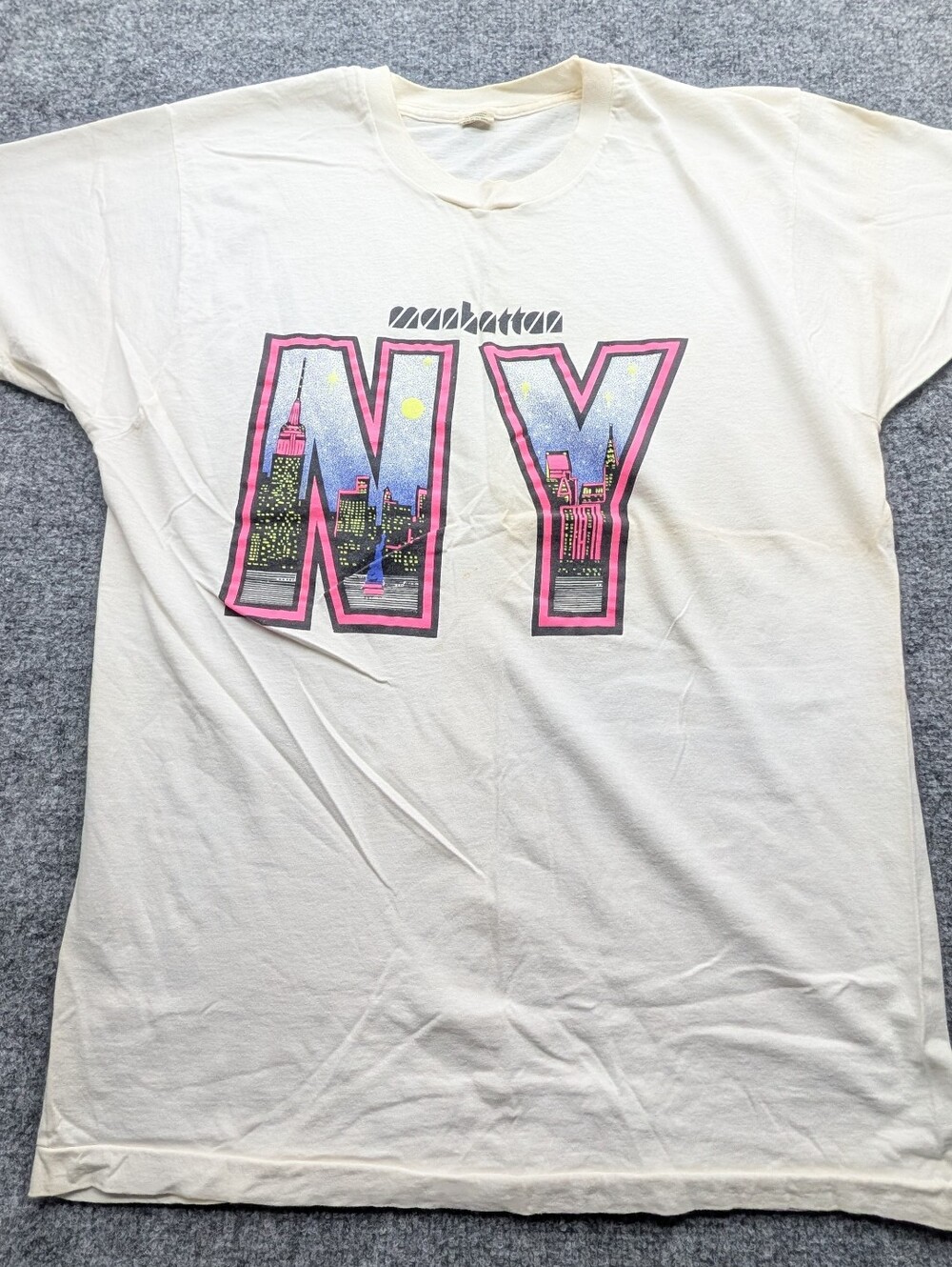 Screen Stars Manhattan NY Skyline Men's XL White Vintage